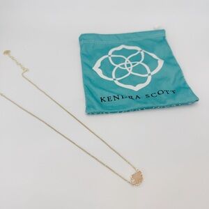 Kendra Scott Tess Gold Pendant Necklace in Rose Quartz with Dust Bag Beautiful!!